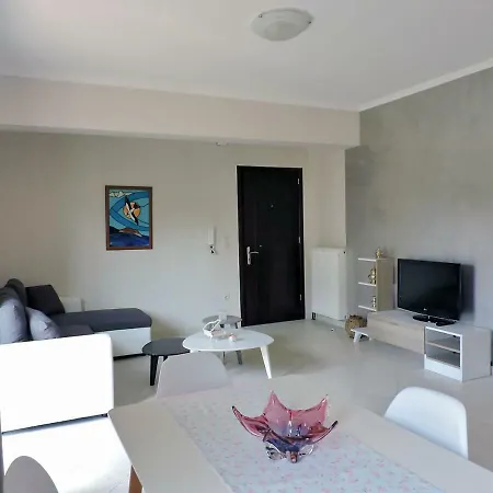 Markelia Apartment *